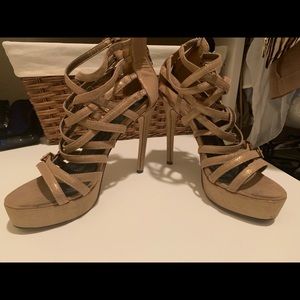 Shoe dazzle off brand heels